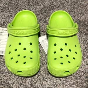 Crocs lime green never been warn with tag still on